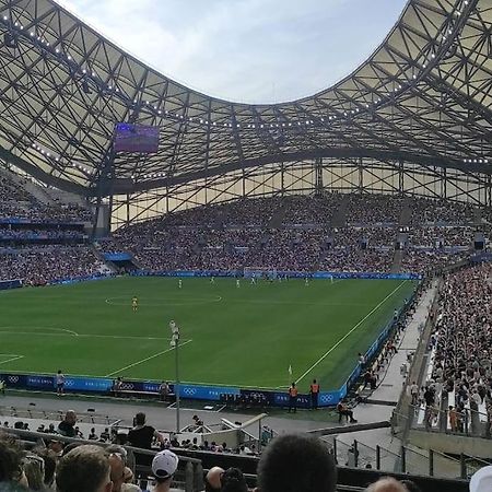 Hebergement 4 Pieces A Marseille Pres Du Velodrome エクステリア 写真
